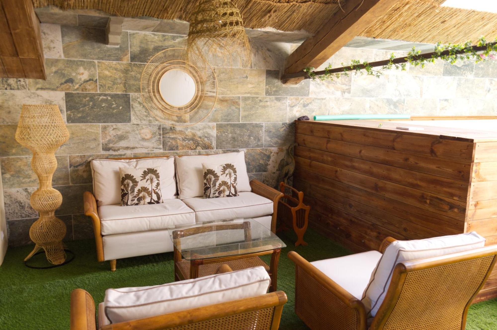 La Cave De Grand Cabane Fourques  ภายนอก รูปภาพ